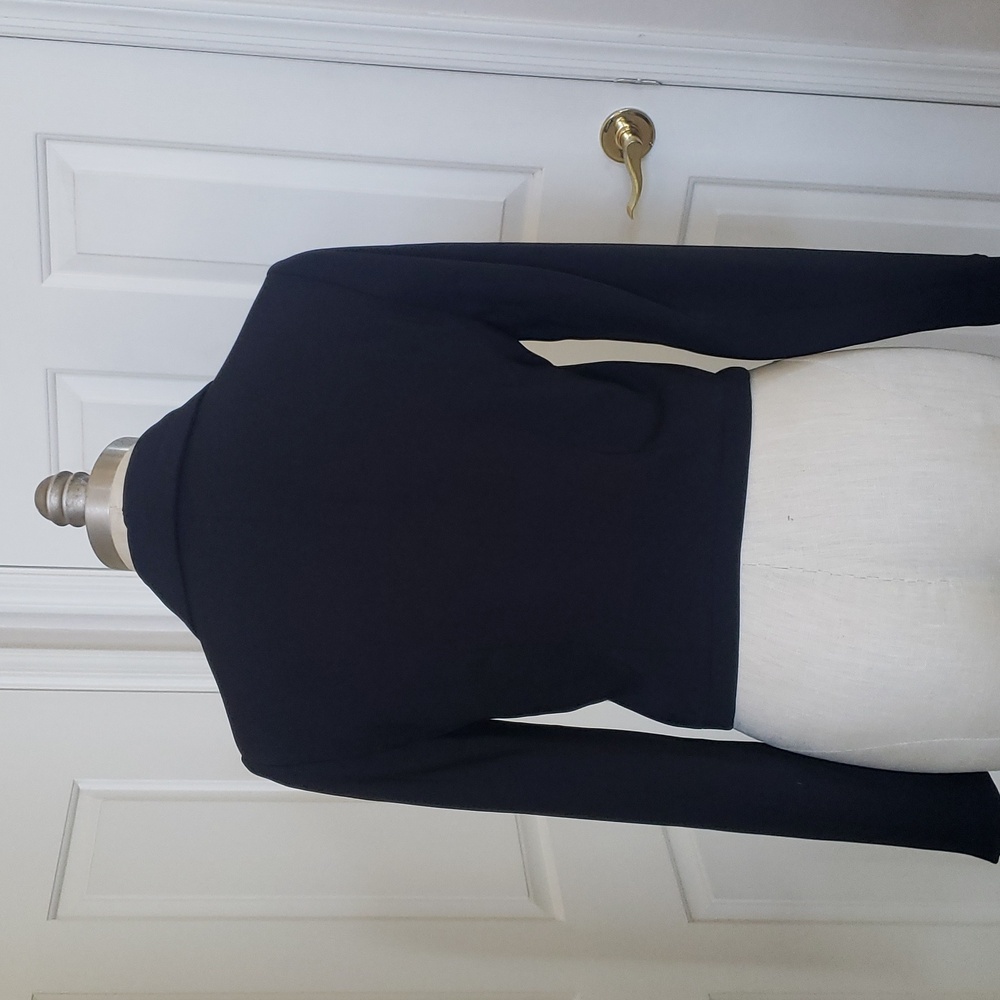H&M Black Cropped Tuxedo Blazer Jacket Size 4 Structured - Picture 5 of 9